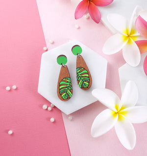 Short Monstera Leaf Earrings - Cherry